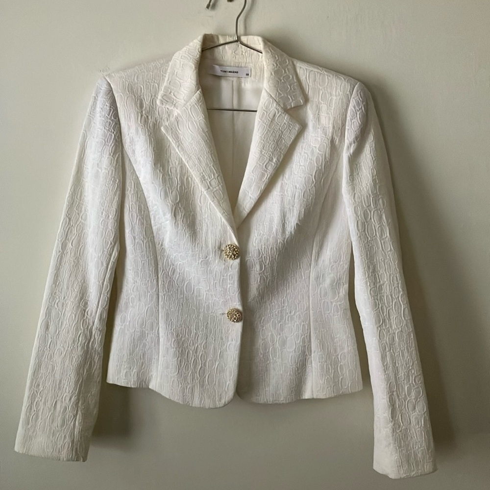YUMI MAZAO Luxury White Jacket